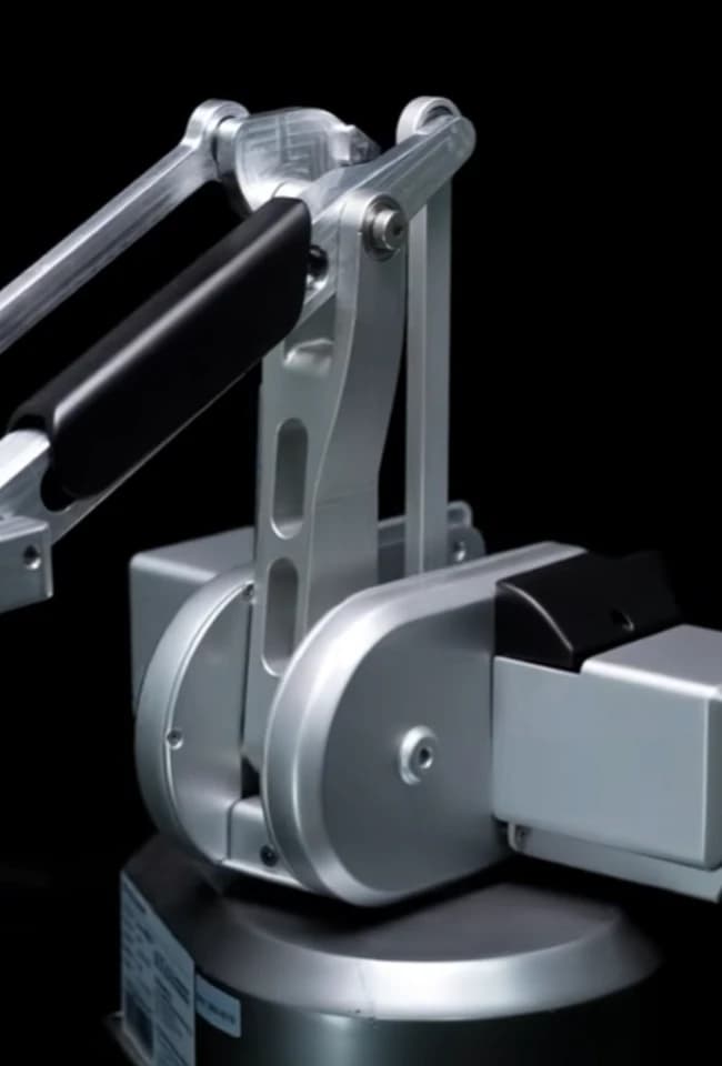 Robotic arm integrated with C500 automation